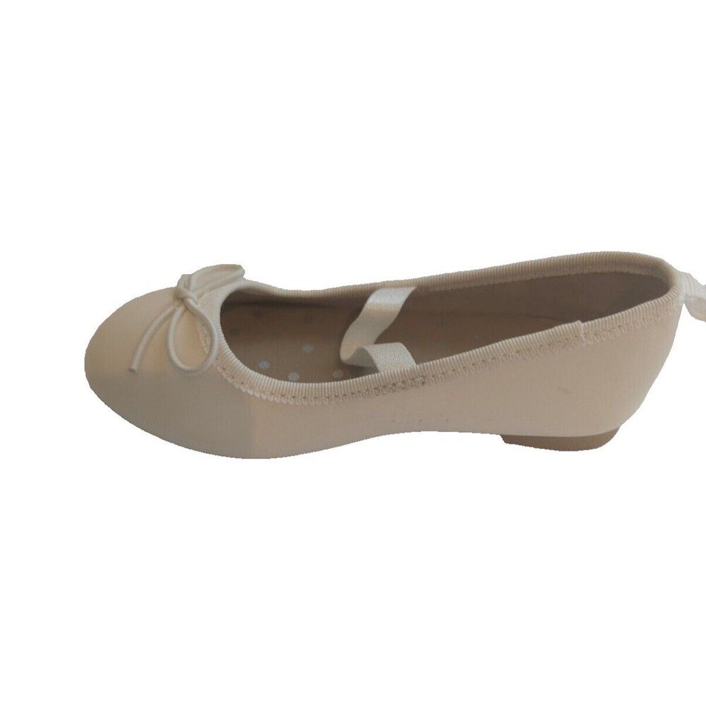 Cat & Jack Toddler Girls White Slip-On Shoes Size 6 NWOT